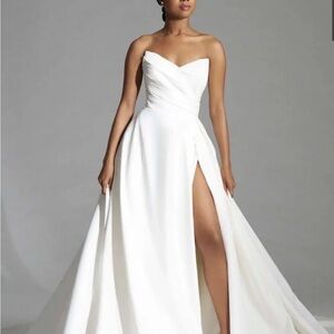 Allure Bridal Elegant White Strapless Wedding Dress - Classic Style, slit leg.
